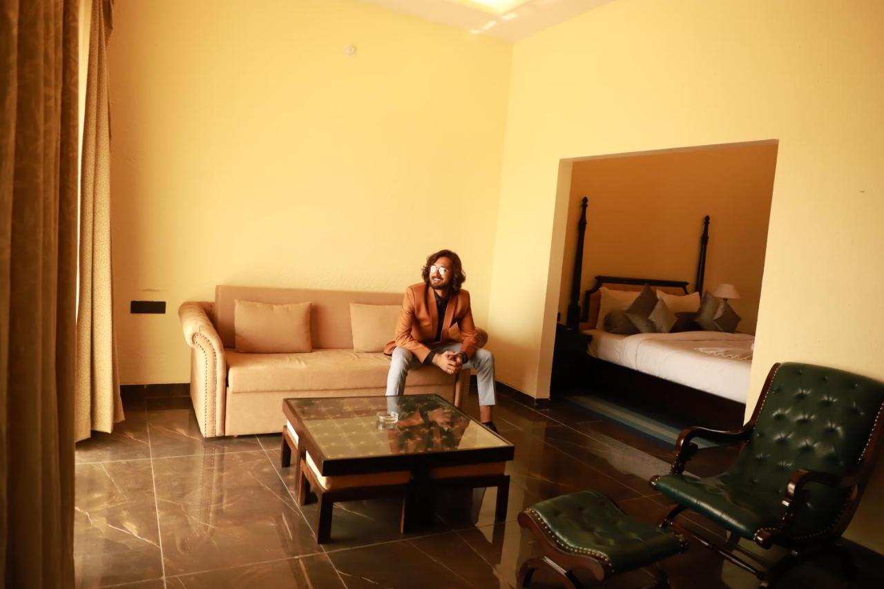 The Pench International Otel Khawāsa Dış mekan fotoğraf